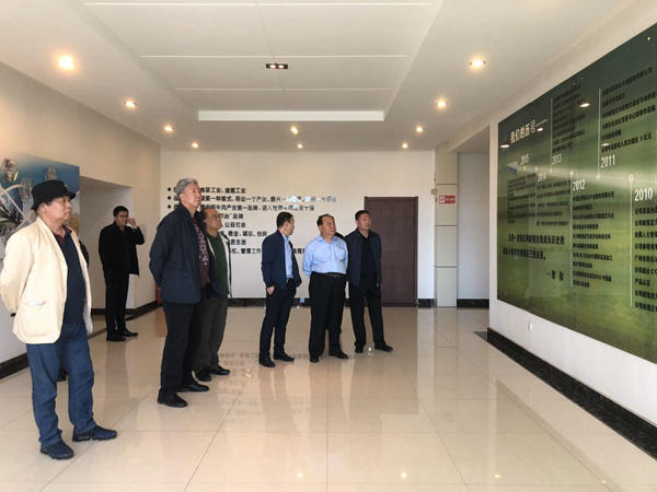 中国西部开发促进会前往内蒙古通辽市调研2.jpg